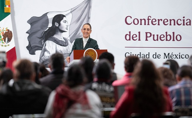 Gobierno de México impulsa estrategia para reducir consumo de bebidas azucaradas y «comida chatarra» / @Claudiashein @GobiernoMX >>>