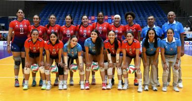 Debuta primer equipo profesional de voleibol femenil en Irapuato / @LorenaAlfaroG @irapuatogob >>>